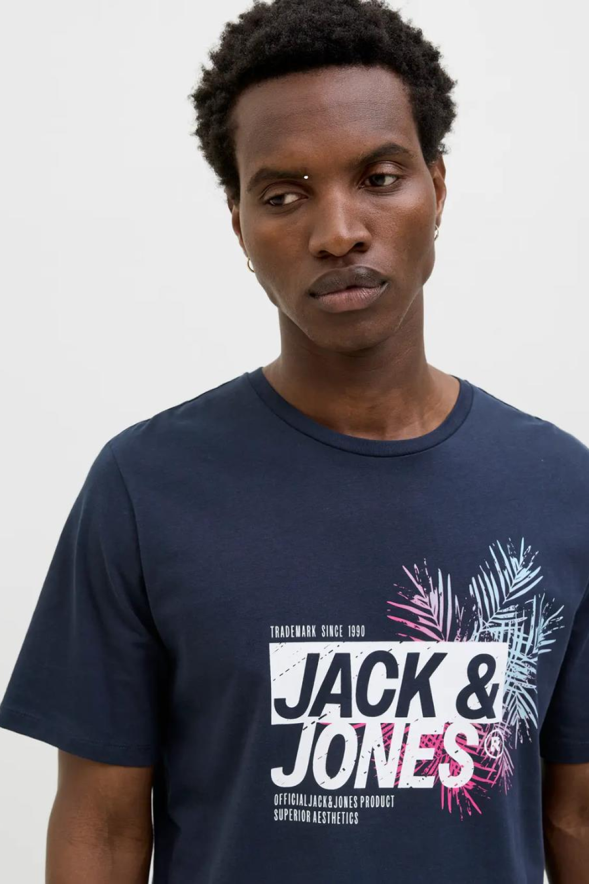 JACK&JONES 12269390 JJAXON TEE KISA KOL ERKEK TSH JACK&JONES 12269390 JJAXON TEE KISA KOL ERKEK TSH