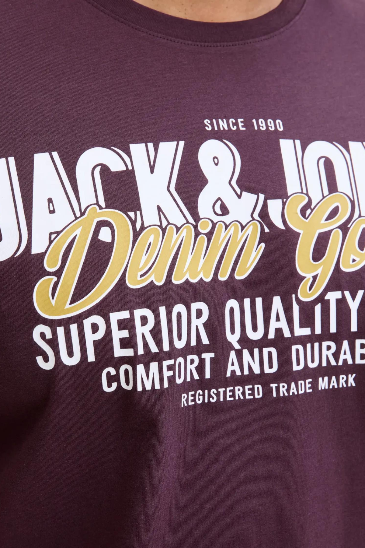 JACK&JONES 12284905 JJELOGO  YAZILI BUYUK BEDEN KISA KOL TSHIRT