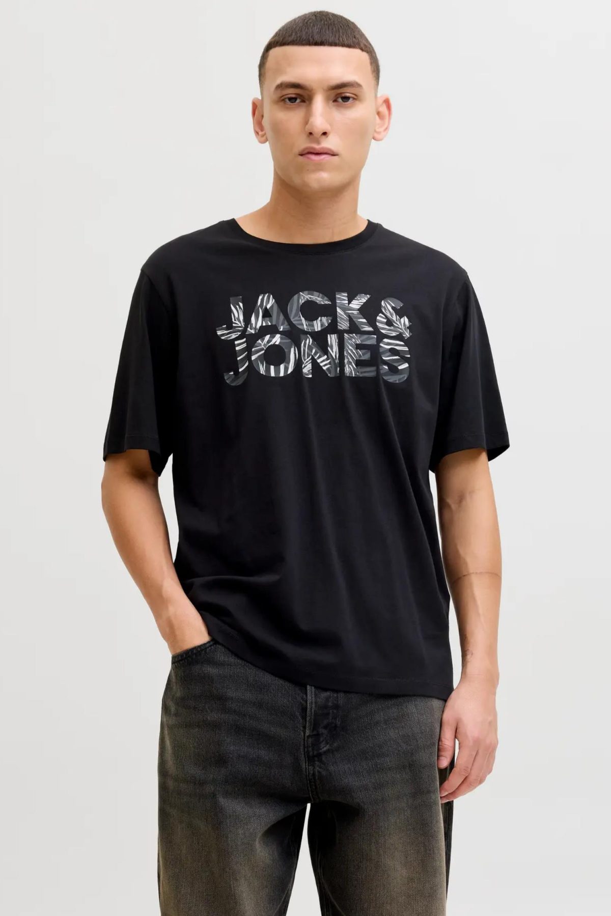JACK&JONES 12288536 JJEJEFF LOGO TEE 0 YAKA KISA KOL TSH