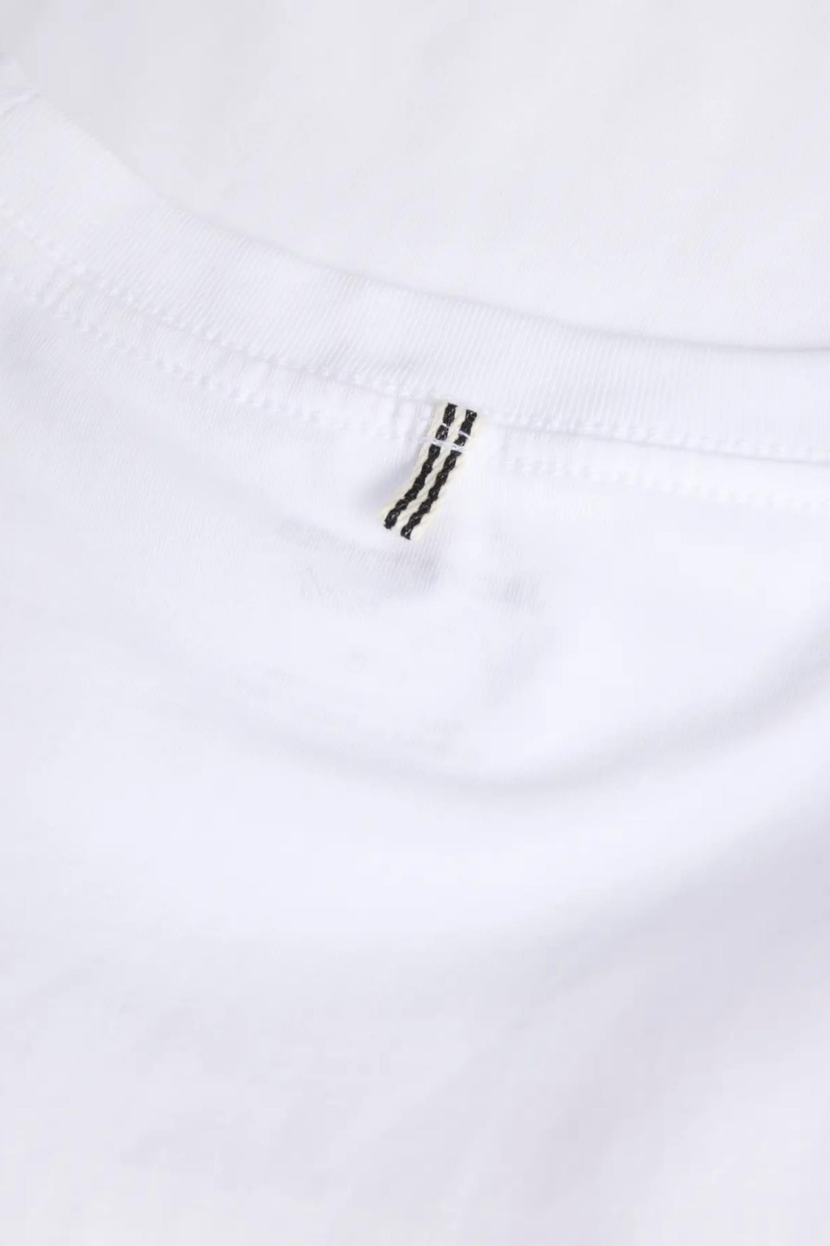 JACK&JONES 12290315 JORCATSKILLS MINIMAL  TEE 0 YAKA KISA KOL TSH