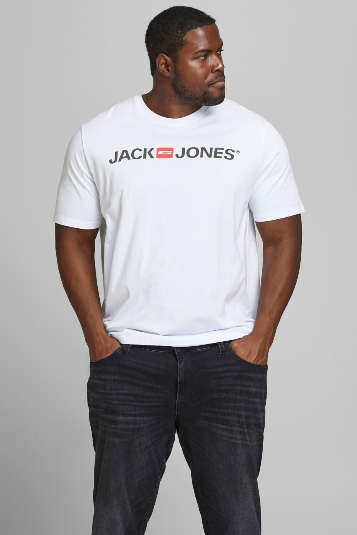 JACK&JONES 12184987 ON JACK&JONES BUYUK BEDEN 0 YAKA KISA KOL TSHIRT