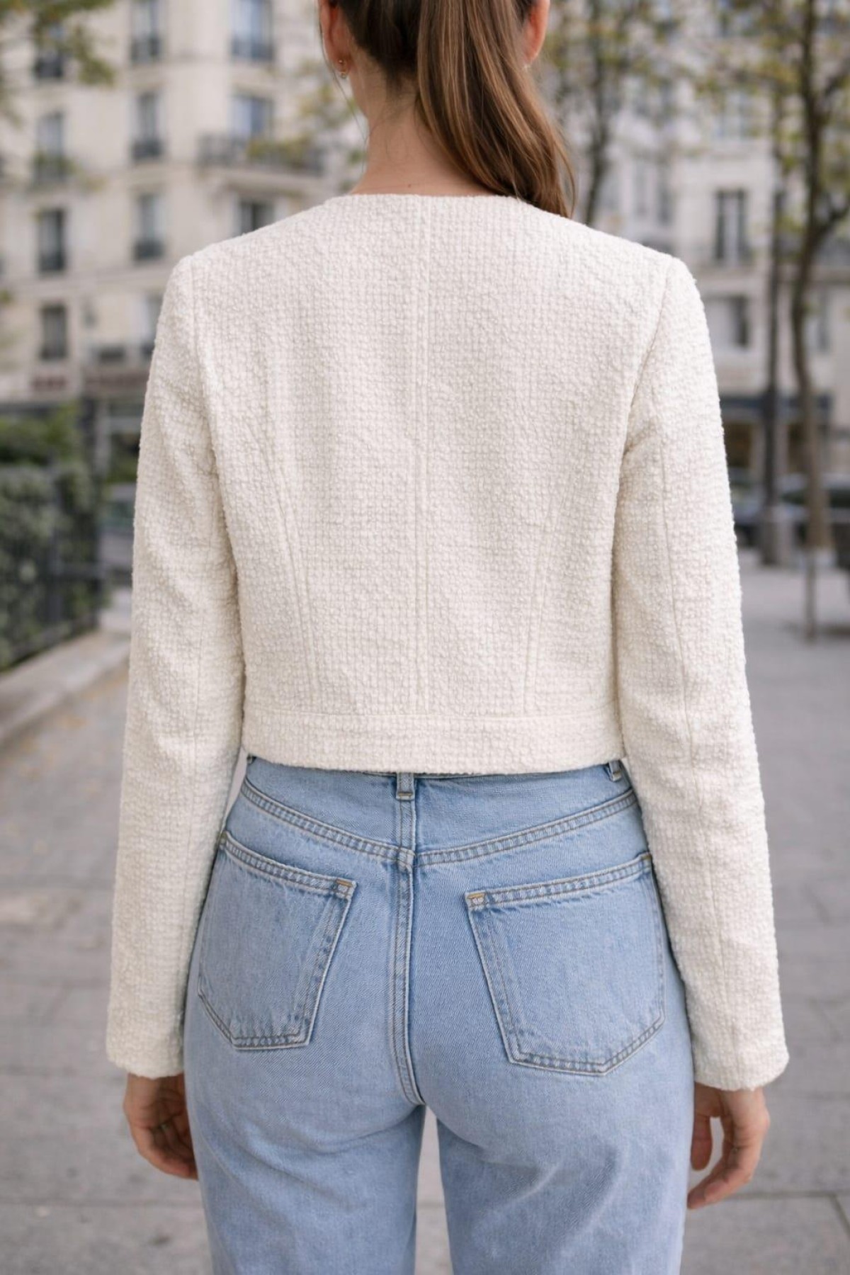 LIU -JO ON 4 DUGMELI V YAKA  CEKET