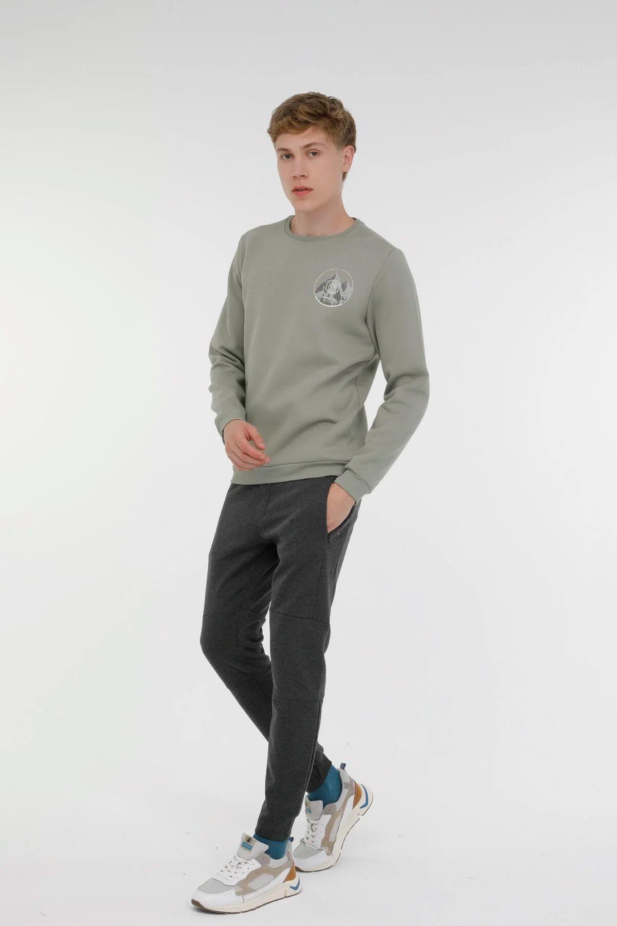 LUMBERJACK NATURELY CG700 3PR 0 YAKA SARDONLU SWEAT LUMBERJACK NATURELY CG700 3PR 0 YAKA SARDONLU SWEAT