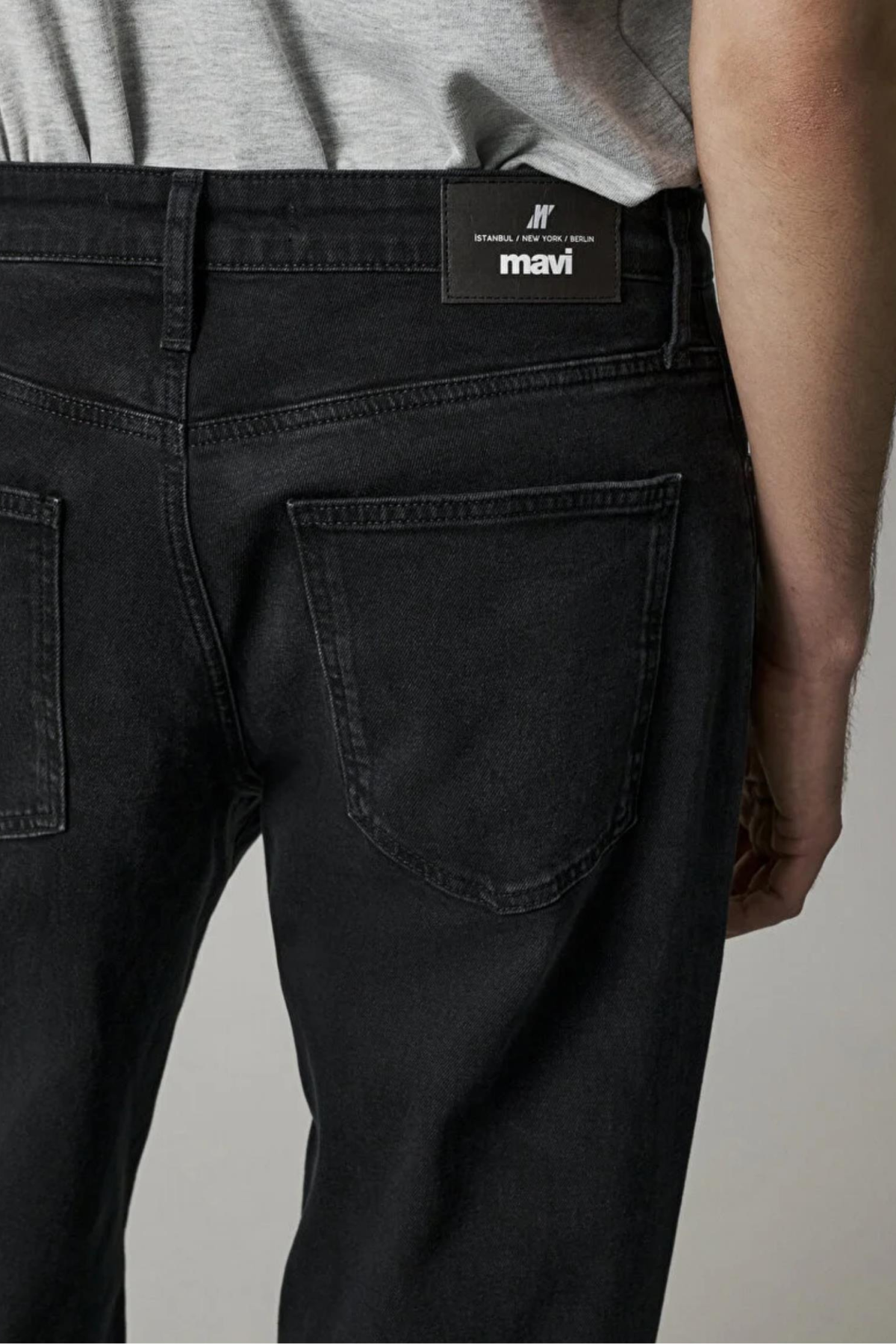 MAVI M0010101 MITTE SMOKE 90'S STREET ERKEK PANTOLON