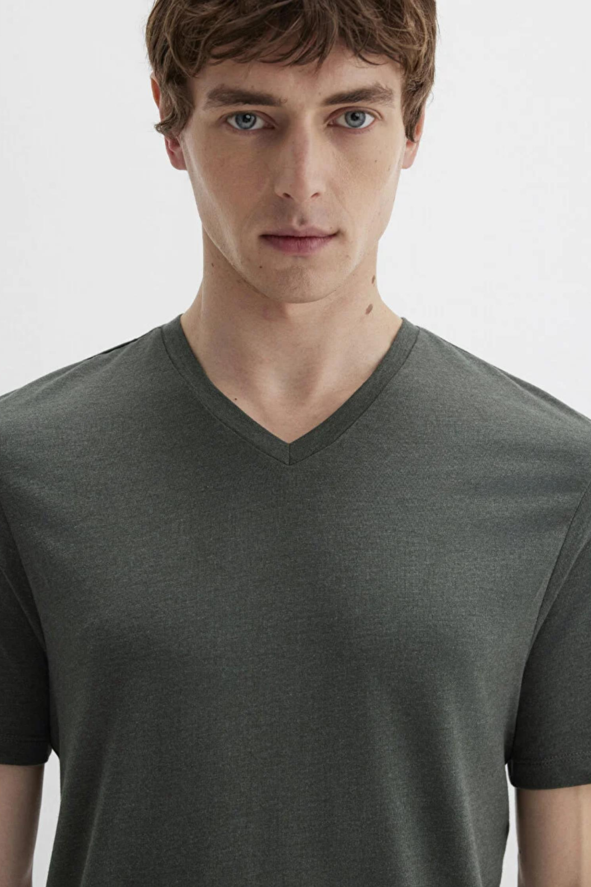 MAVI M061748-25752 STRECH V YAKA  KISA KOL ERKEK T-SHIRT