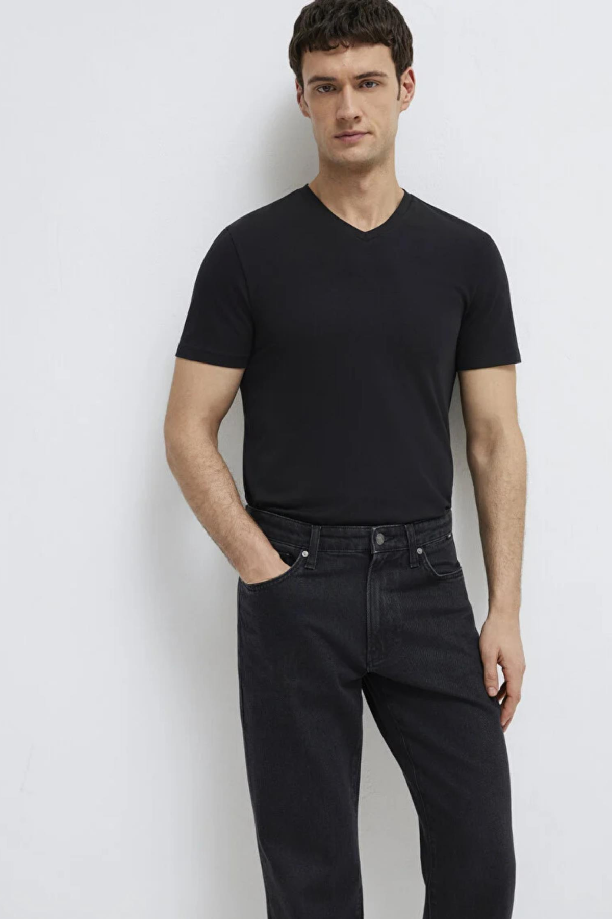 MAVI M061748-25752 STRECH V YAKA  KISA KOL ERKEK T-SHIRT