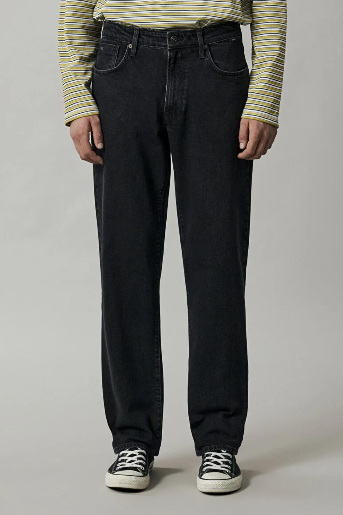 MAVI MARLON M0019166 WASHED BLACK CLASSIC COMFORT DENIM ERKEK PANTOLON