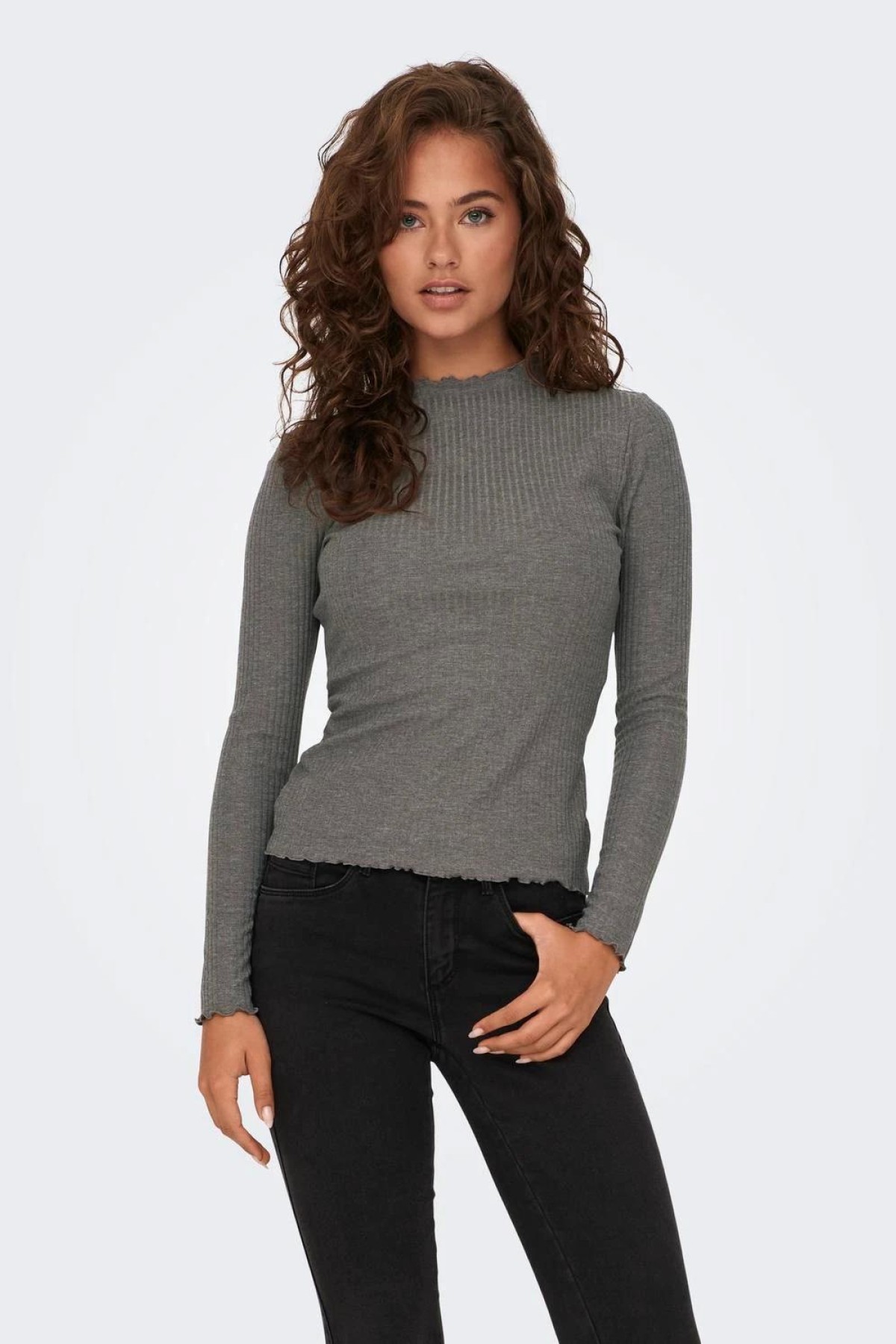 ONLY 15180040  YUVARLAK YAKA UZUN KOL KENDINDEN CIZGILI