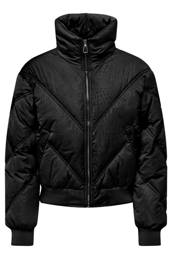 ONLY 15293753 ICI DOLGULU DESENLI POLYESTER KUMAS MONT ONLY 15293753 ICI DOLGULU DESENLI POLYESTER KUMAS MONT