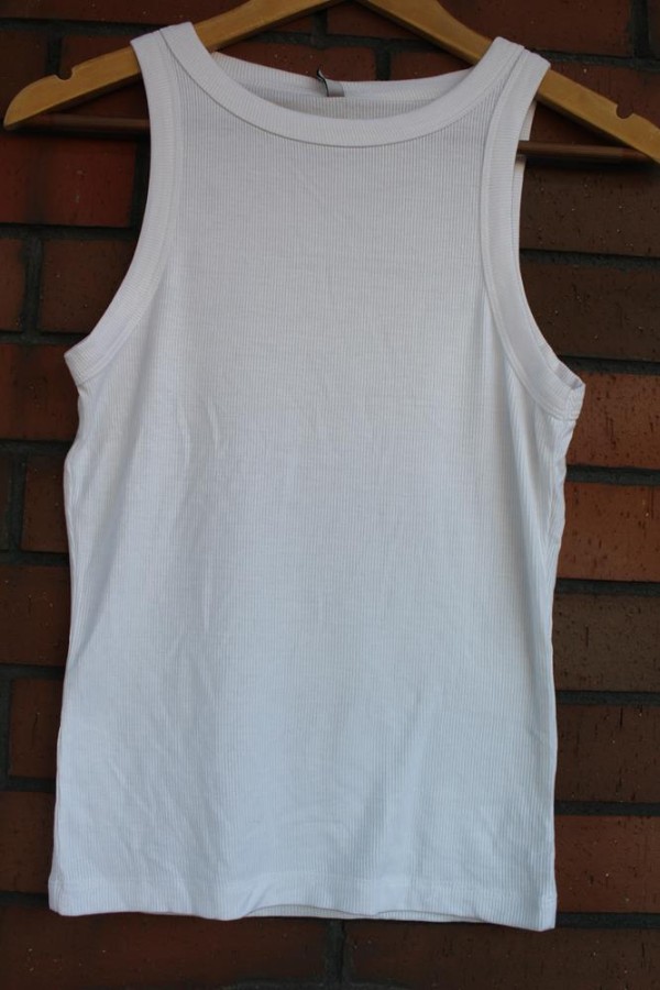 ONLY INCE FITILLI KUMAS KOLSUZ YUVARLAK YAKA BODY