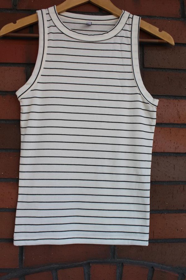 ONLY SİMLI TRIL TRIL KUMAS KOLSUZ YUVARLAK YAKA BODY