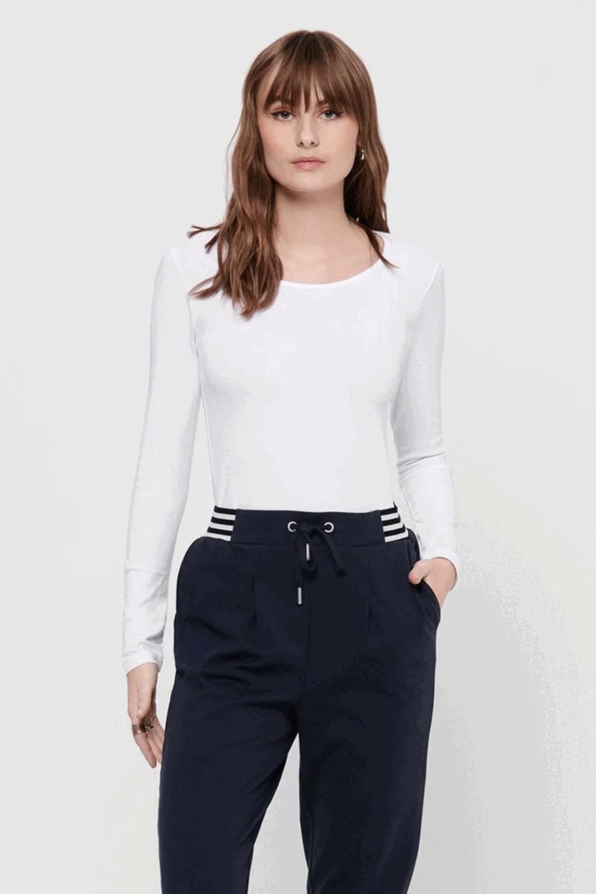 ONLY YUVARLAK YAKA UZUN KOL BASIC BODY