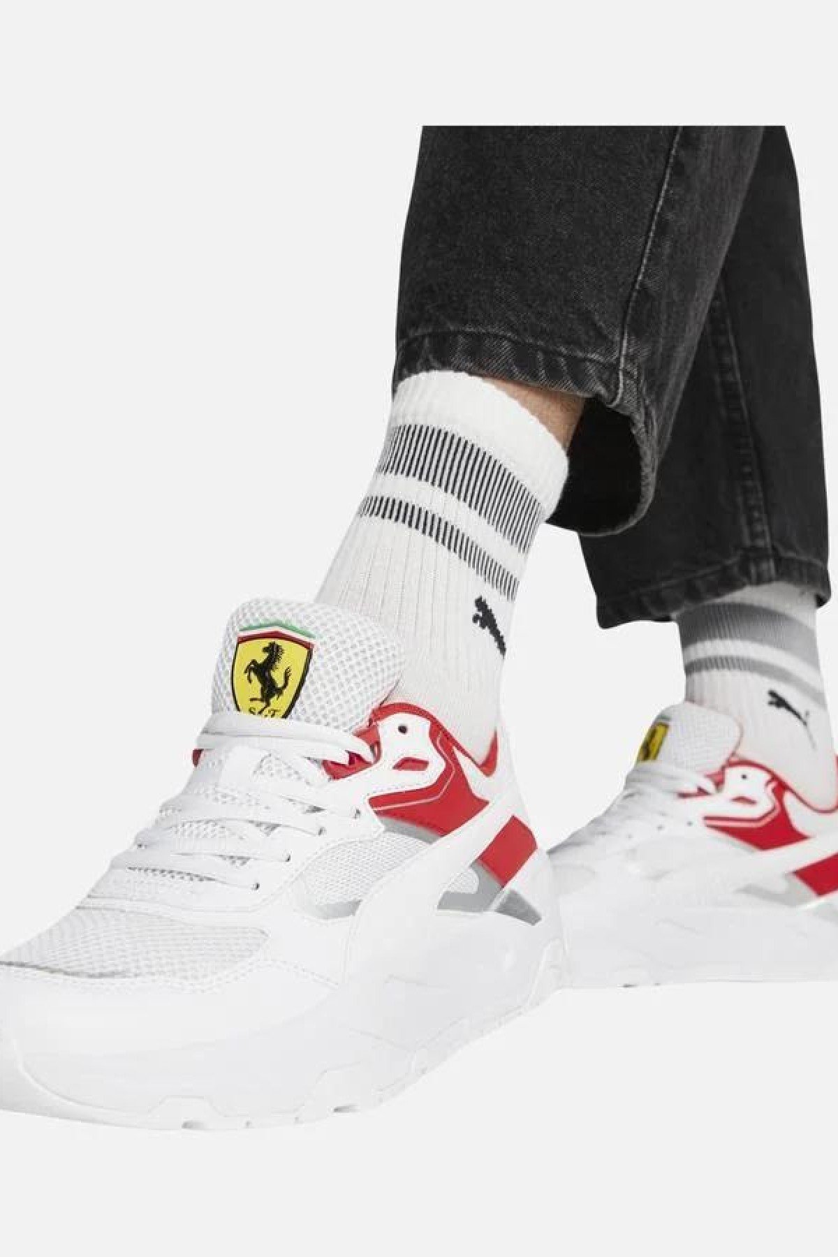 PUMA 307950 04 FERRARI TRINITY ERKEK AYAKKABI PUMA 307950 04 FERRARI TRINITY ERKEK AYAKKABI