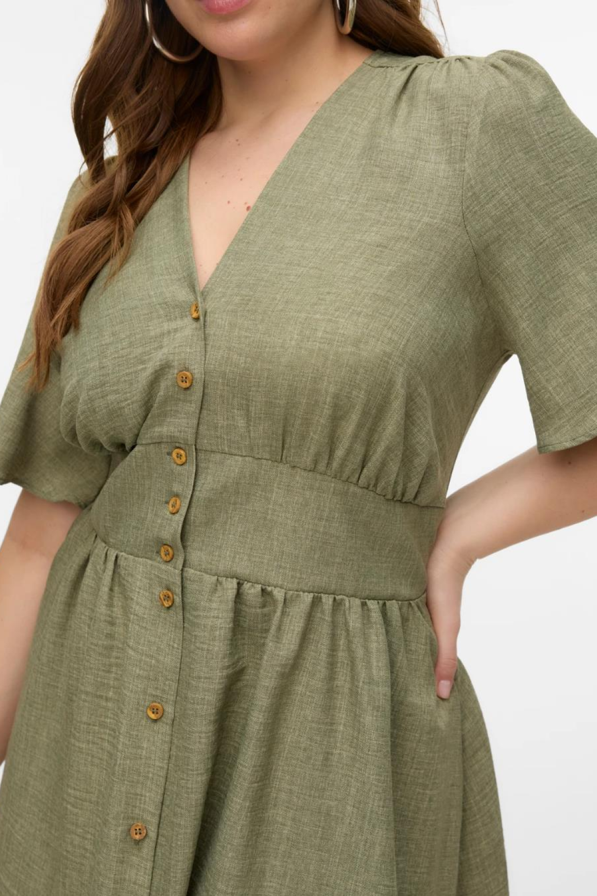 VERO MODA 10337076 V YAKA BATTAL ONU DUGMELI BEL LASTIK GORONOMLU KIS AKOL ELBISE TSHIRT