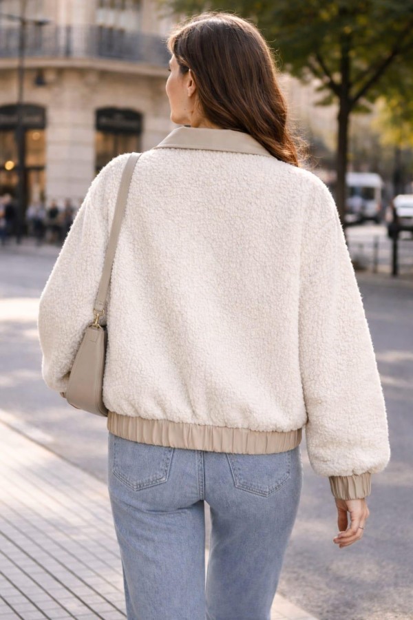 WS ON FERMUAR VE YAKA ETRAFI SUNI  DERILI PELUS  CEKET